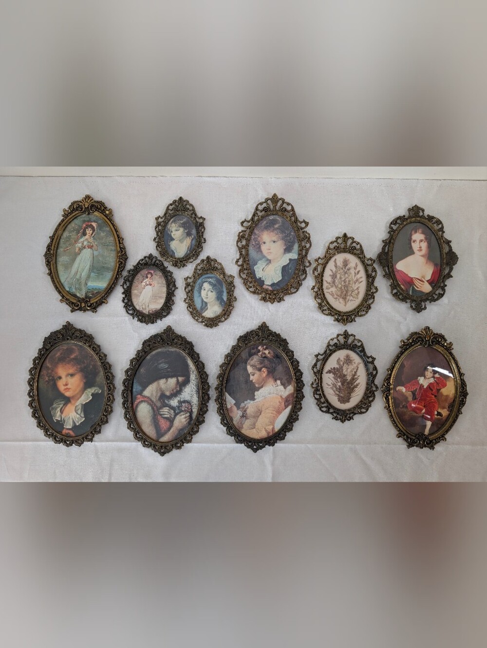 Lot of 12 Vintage Ornate Metal Floral Wall Picture Frames Made in Italy